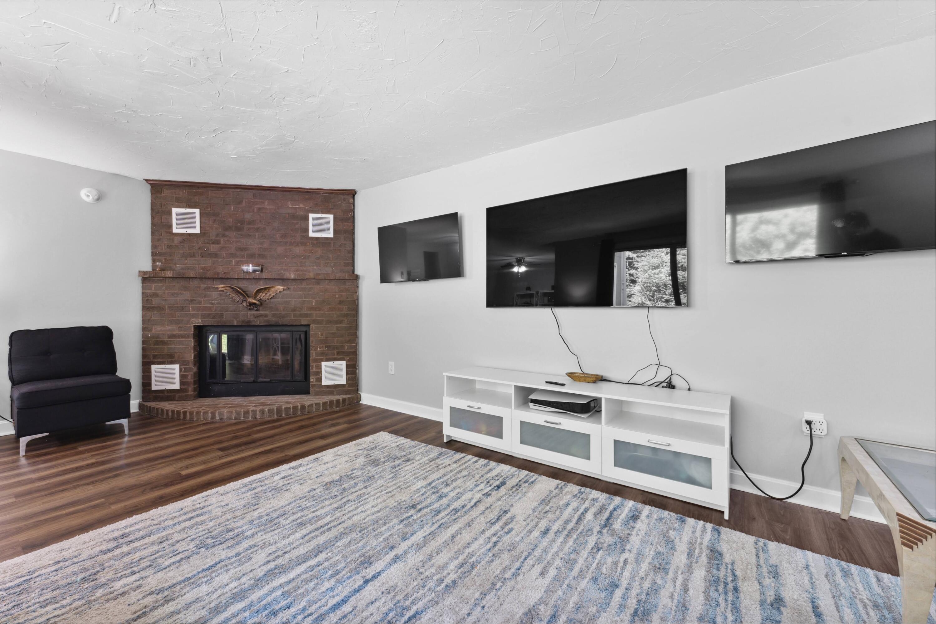 1 Stratton Road, Unit 1 Scarborough, ME 04074 - Photo 7 of 29 DSC08847