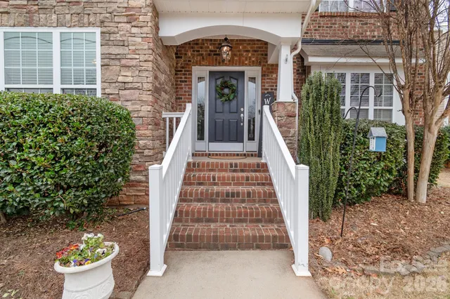 $615,000 | 425 Stowe Road, Belmont, NC 28012