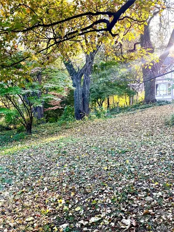 $500,000 | 2825 Charbonier Road, Florissant, MO 63031