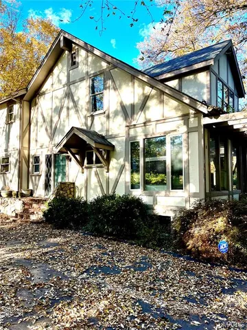 $500,000 | 2825 Charbonier Road, Florissant, MO 63031