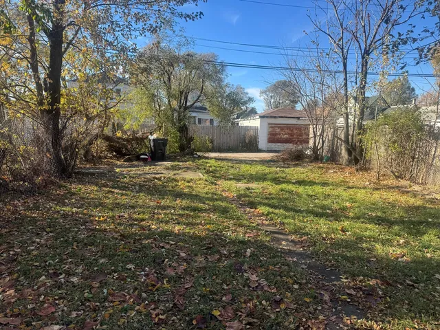 $65,000 | 10742 South Indiana Avenue, Chicago, IL 60628