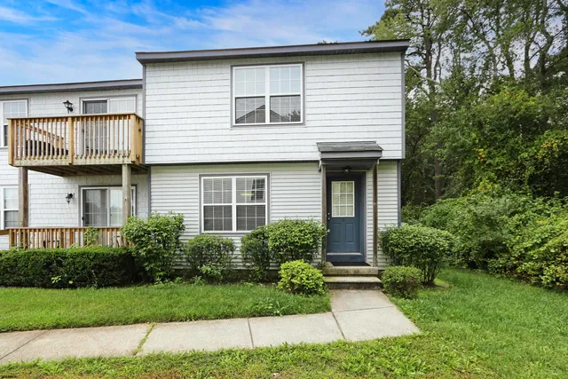 $260,000 | 10 Oyster Bay, Unit H, Absecon, NJ 08201