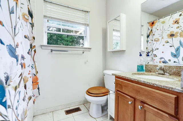 $260,000 | 10 Oyster Bay, Unit H, Absecon, NJ 08201