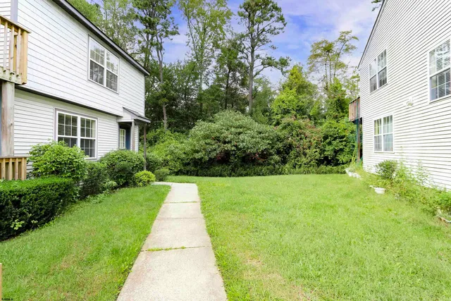 $260,000 | 10 Oyster Bay, Unit H, Absecon, NJ 08201