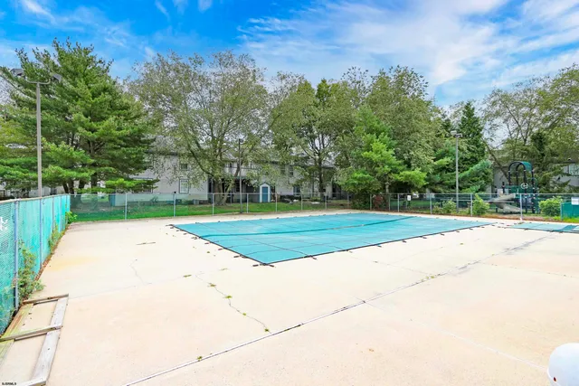 $260,000 | 10 Oyster Bay, Unit H, Absecon, NJ 08201