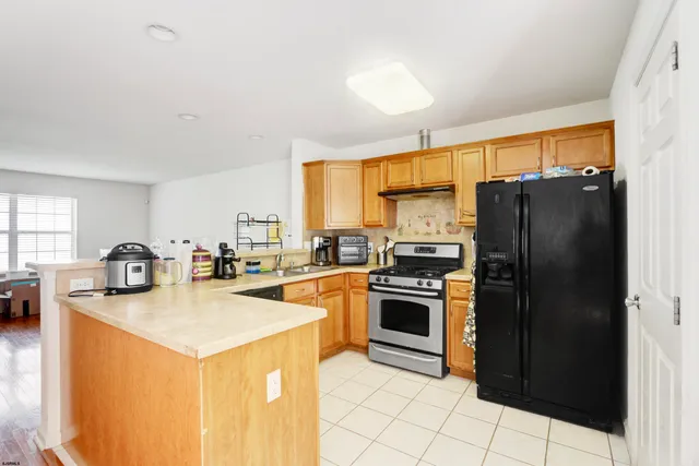 $260,000 | 10 Oyster Bay, Unit H, Absecon, NJ 08201