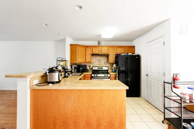 $260,000 | 10 Oyster Bay, Unit H, Absecon, NJ 08201