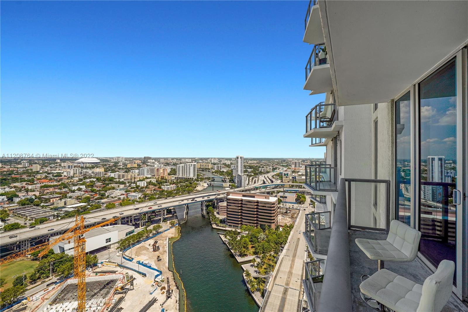 185 Southwest 7th Street, Unit 3100 Miami, FL 33130 - Photo 12 of 19