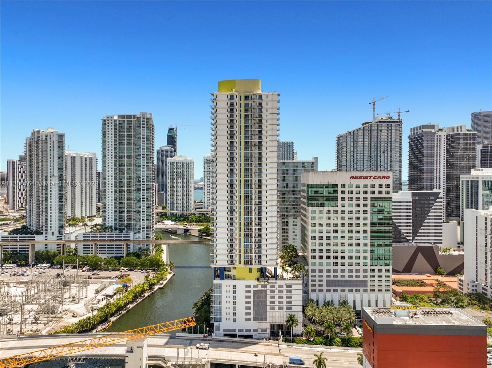 185 Southwest 7th Street, Unit 3100 Miami, FL 33130 - Photo 17 of 19