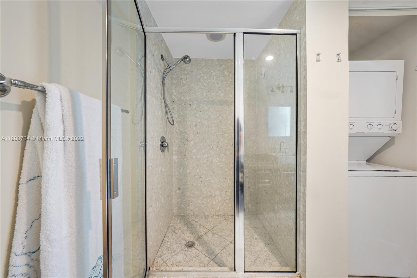 185 Southwest 7th Street, Unit 3100 Miami, FL 33130 - Photo 7 of 19