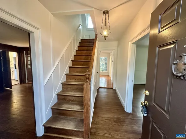 $3,200 | 1804 Chelsea Drive, Charlottesville, VA 22903