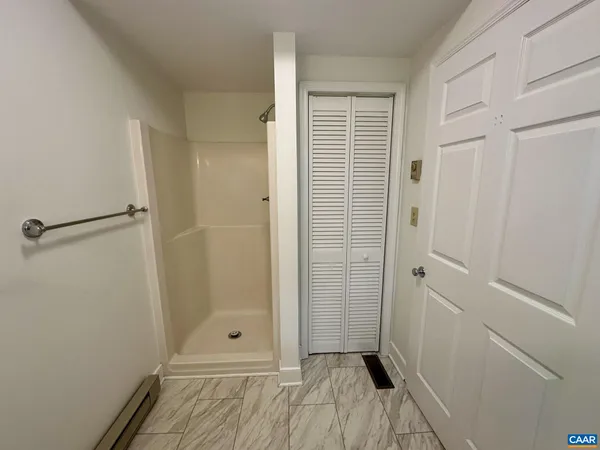 $3,200 | 1804 Chelsea Drive, Charlottesville, VA 22903