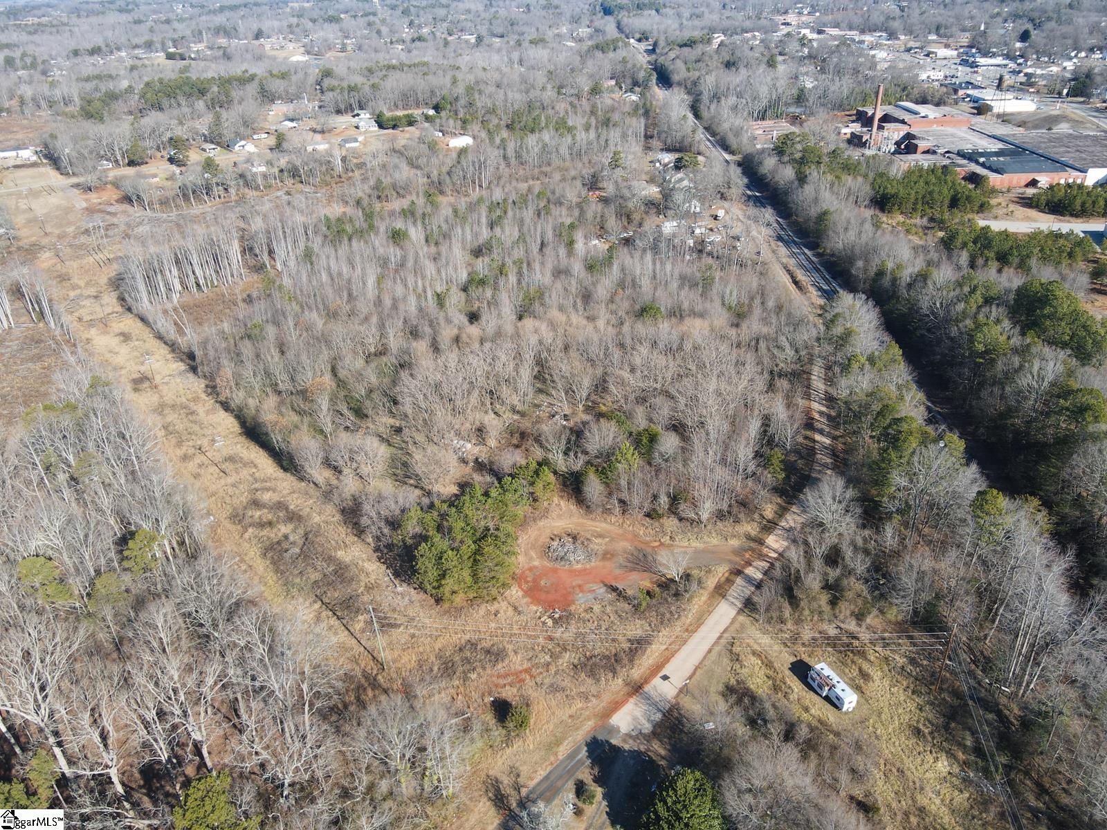 700 Red Line Avenue Chesnee, SC 29323 - Photo 2 of 6