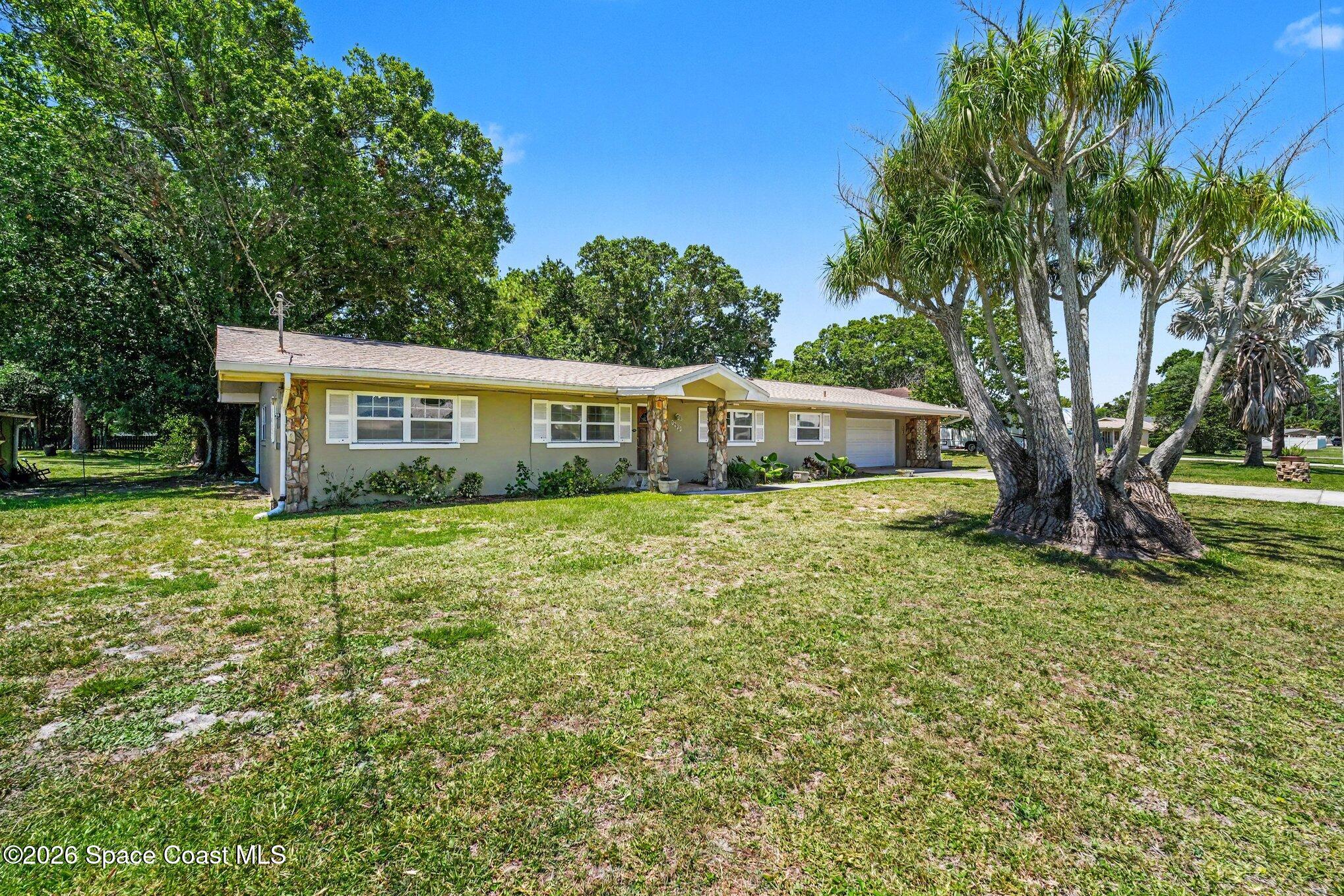 3075 Ellis Drive Melbourne, FL 32904 - Photo 1 of 30 002_file_2337