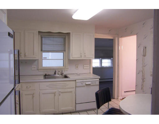 39 Michael Road Randolph, MA 02368 - Photo 3 of 15 Gallery Image 3