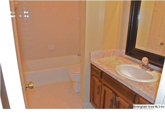 6207 Manchester Circle Pelham, AL 35124 - Photo 14 of 23