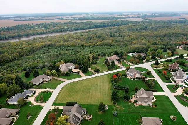 $120,000 | 1040 Country Lane, Bourbonnais, IL 60914