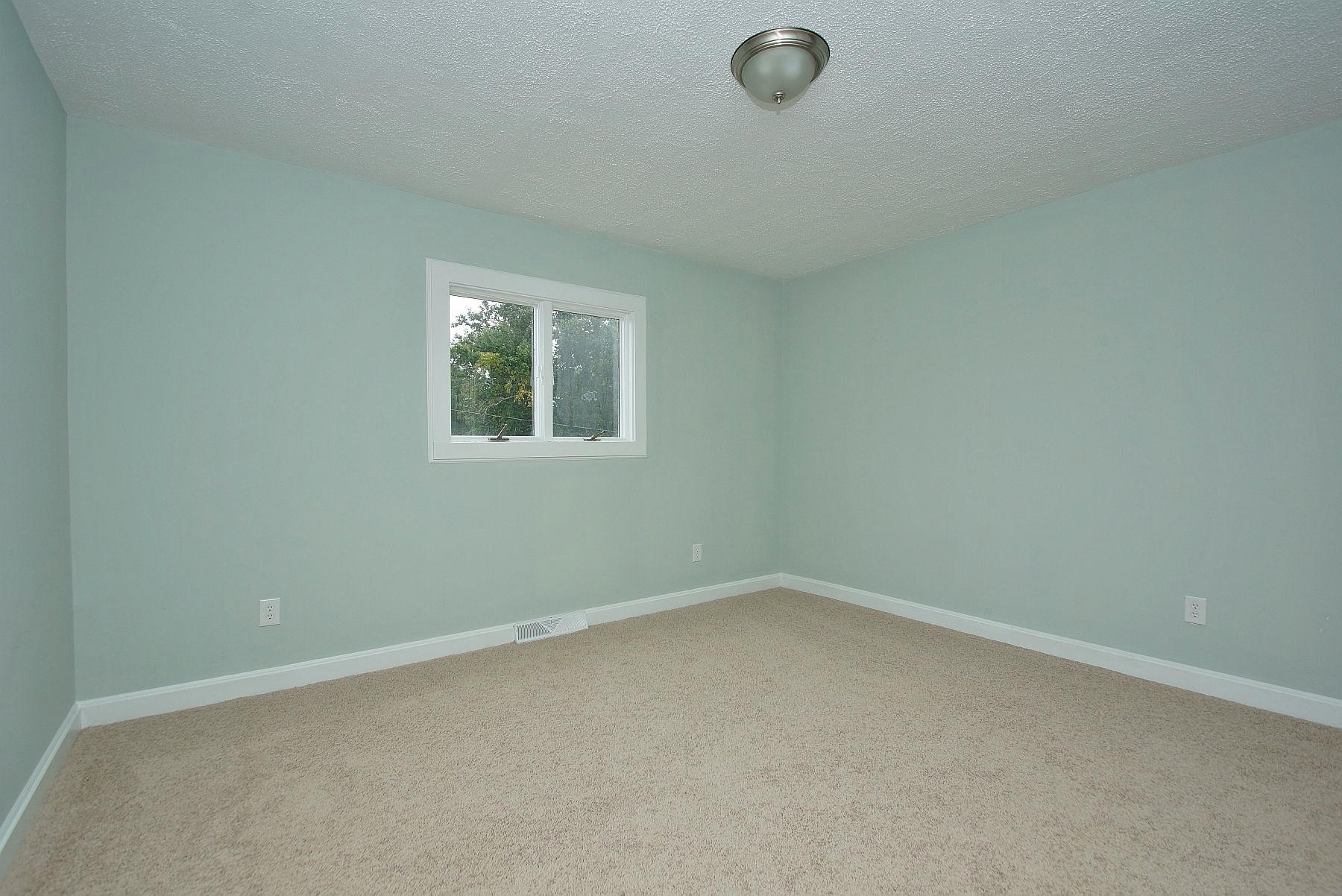 1987 Trails End Road Goodview, VA 24095 - Photo 28 of 103 DSC03730