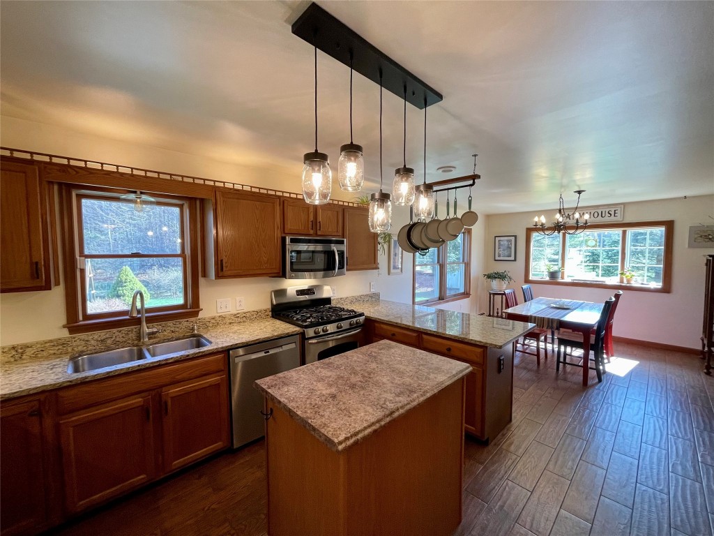 145 Highland Acres Road Bainbridge, NY 13733 - Photo 7 of 23 Gallery Image 7
