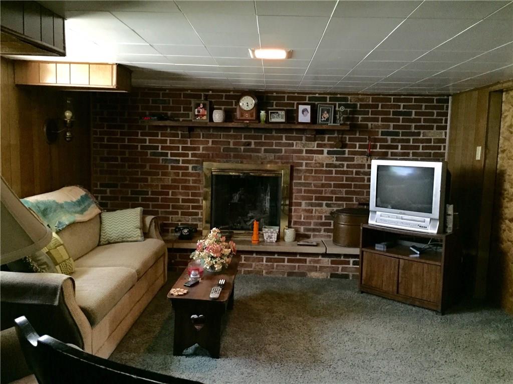 4012 Ellwood Road New Castle, PA 16101 - Photo 13 of 18