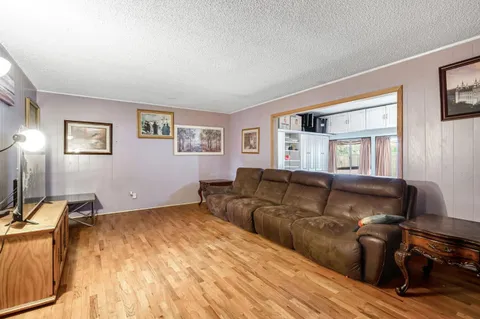 $369,999 | 3495 East Dakota Avenue, Fresno, CA 93726