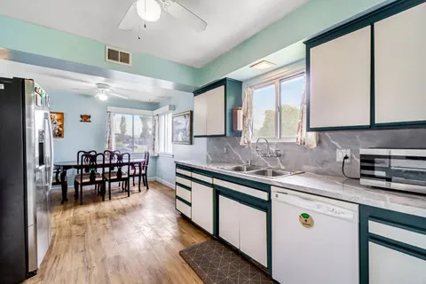 $369,999 | 3495 East Dakota Avenue, Fresno, CA 93726