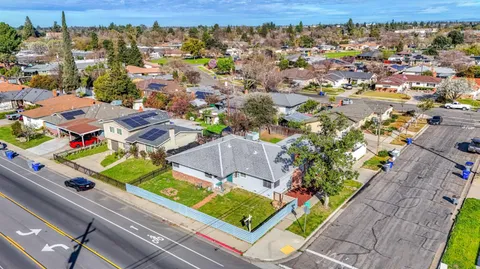 $369,999 | 3495 East Dakota Avenue, Fresno, CA 93726