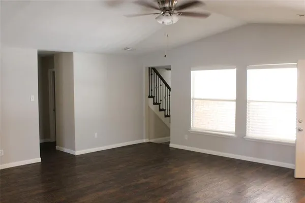 $3,200 | 809 West Northgate Drive, Irving, TX 75062