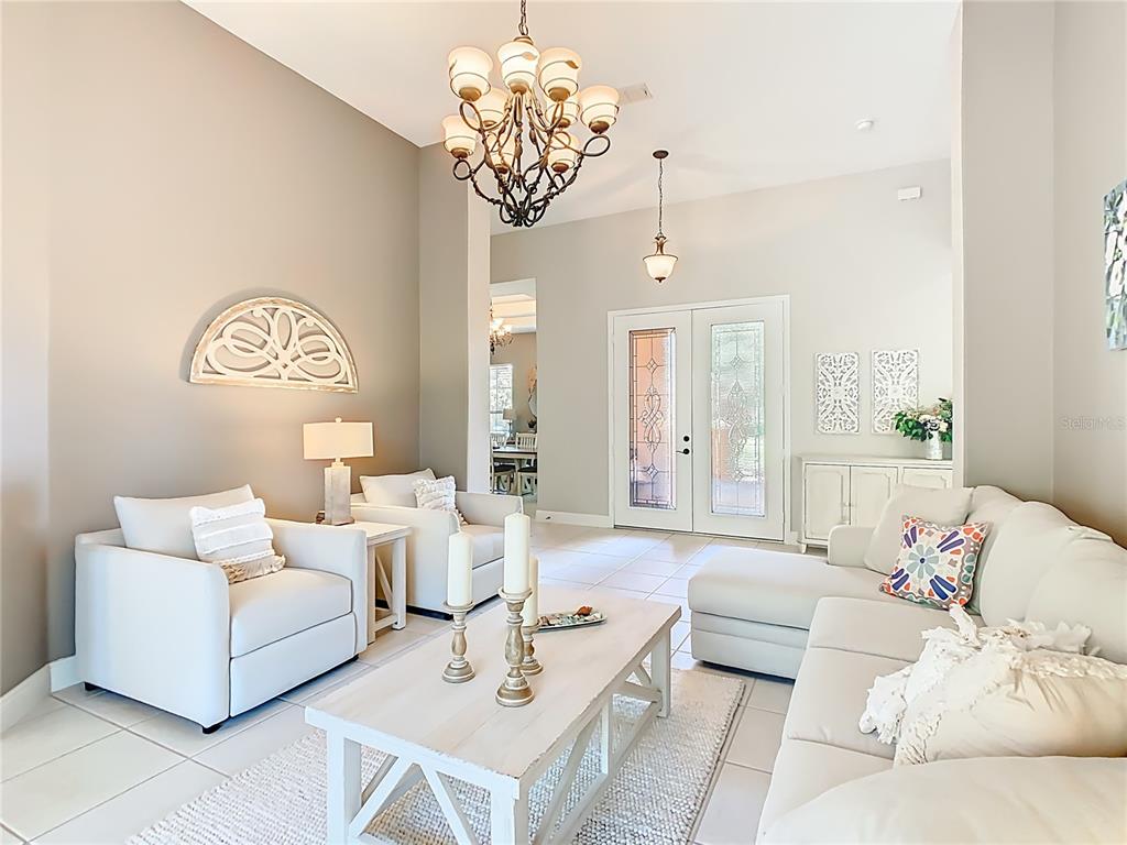 915 San Raphael Street Poinciana, FL 34759 - Photo 5 of 84