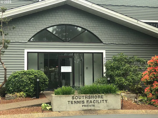 $240,500 | Southwest Cupola Drive, South Beach, OR 97366