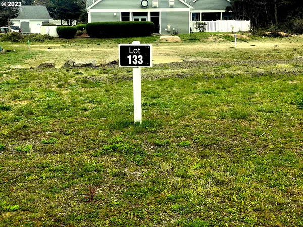 $240,500 | Southwest Cupola Drive, South Beach, OR 97366