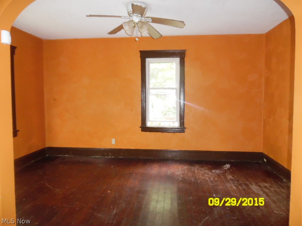 1766 Clarkstone Road Cleveland, OH 44112 - Photo 4 of 10