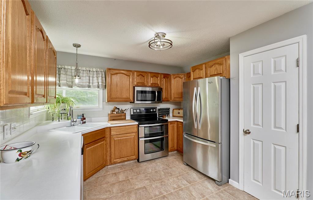 299 Heady Spring Lane Troy, MO 63379 - Photo 29 of 51