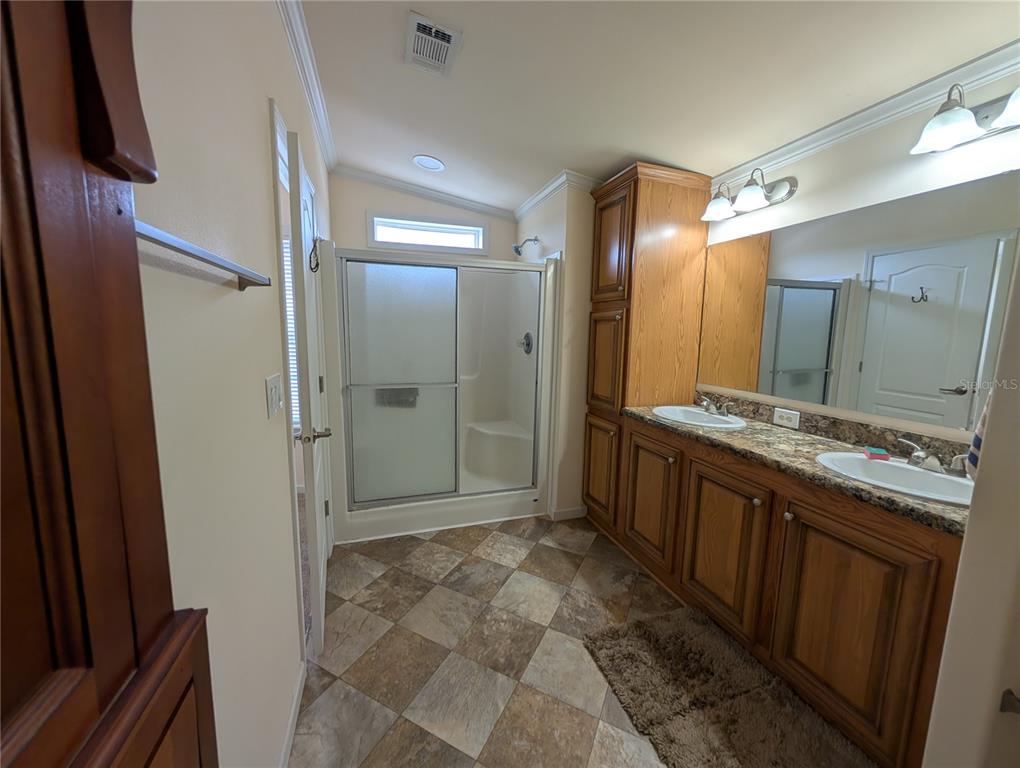 9101 Fairway Loop Dade City, FL 33525 - Photo 20 of 22