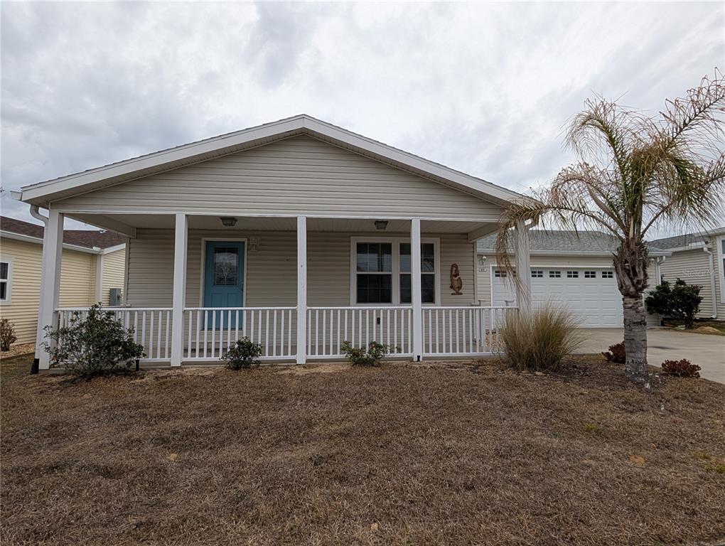 9101 Fairway Loop Dade City, FL 33525 - Photo 2 of 22