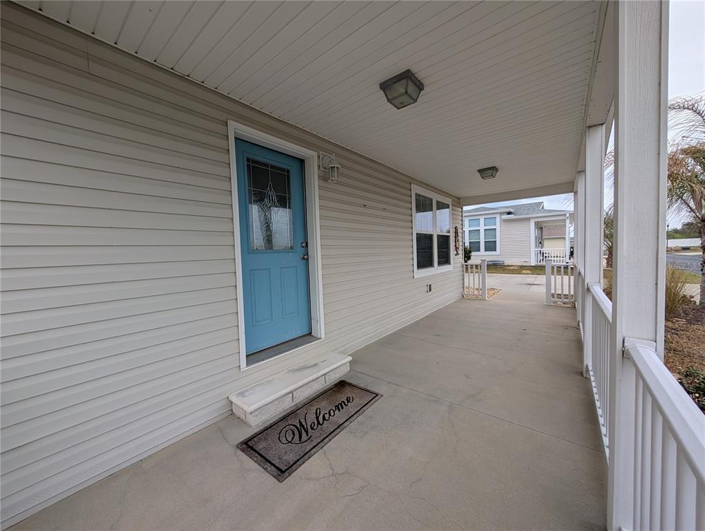 9101 Fairway Loop Dade City, FL 33525 - Photo 4 of 22