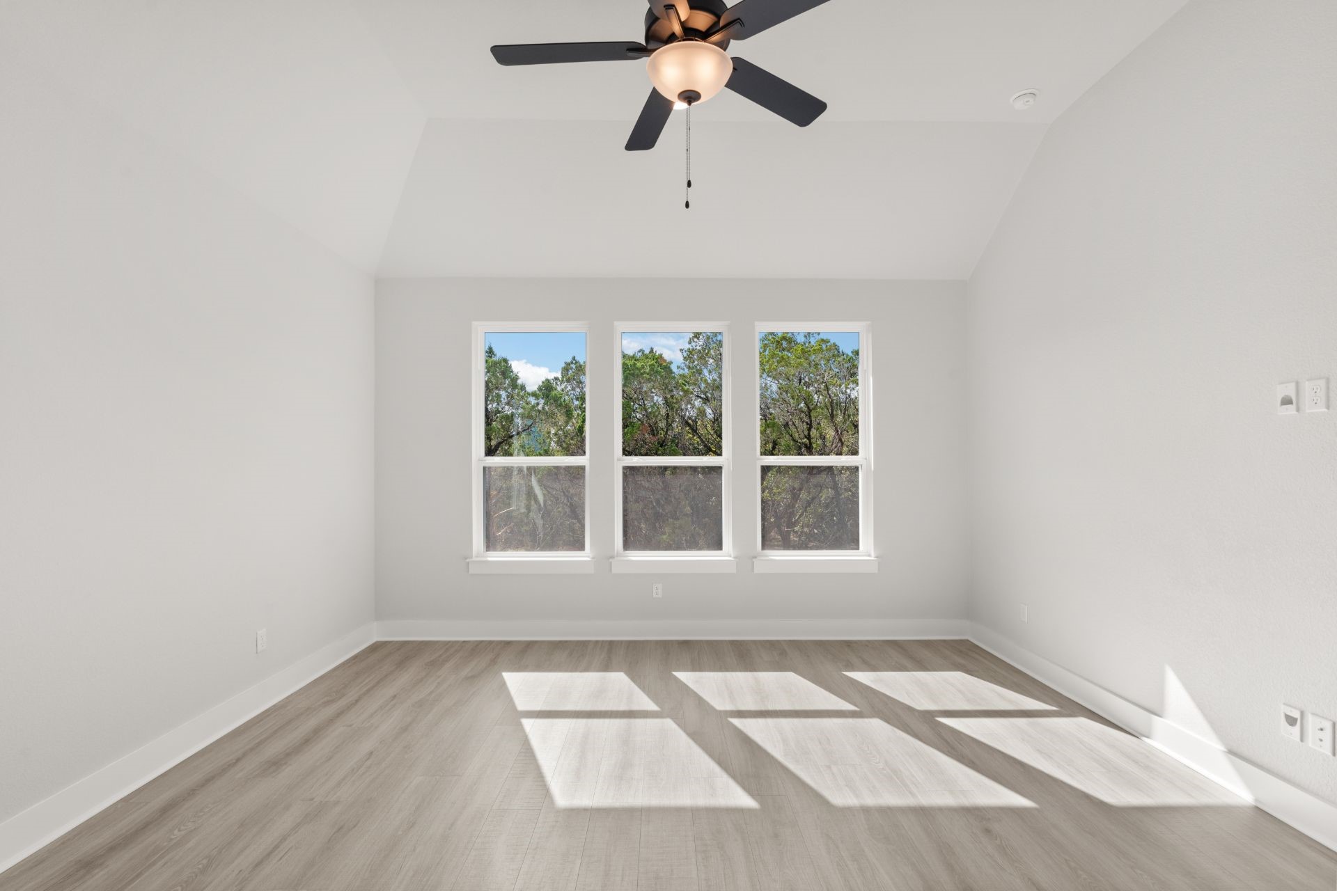 5126 Destination Way Jonestown, TX 78645 - Photo 14 of 35 Primary Bedroom