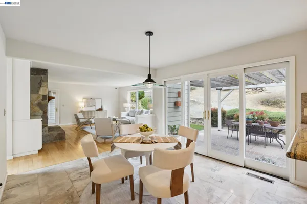 $2,688,000 | 409 Oak Lane, Pleasanton, CA 94566