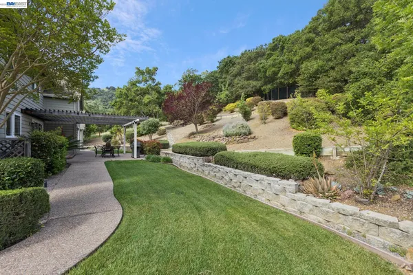 $2,688,000 | 409 Oak Lane, Pleasanton, CA 94566
