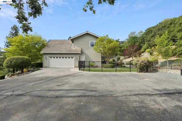 $2,688,000 | 409 Oak Lane, Pleasanton, CA 94566