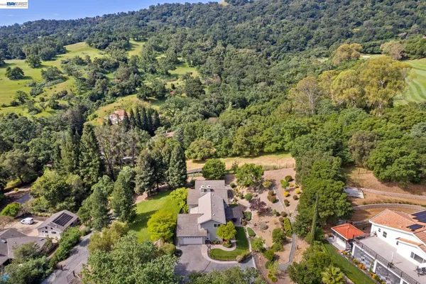 $2,688,000 | 409 Oak Lane, Pleasanton, CA 94566