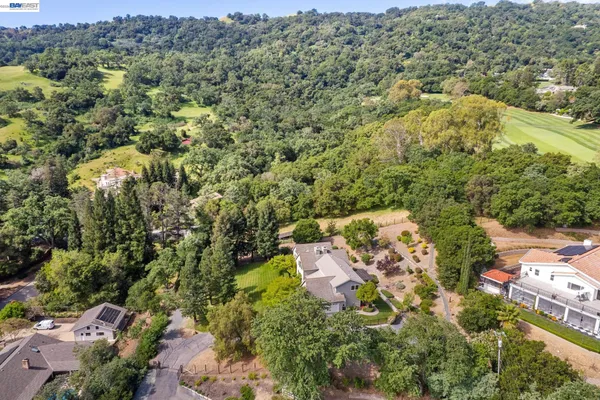 $2,688,000 | 409 Oak Lane, Pleasanton, CA 94566