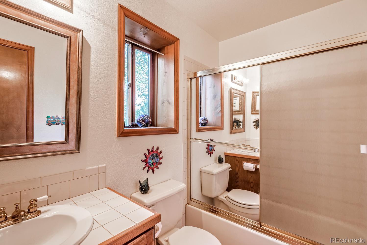 11055 Cordingly Road Conifer, CO 80433 - Photo 17 of 28 Gallery Image 17