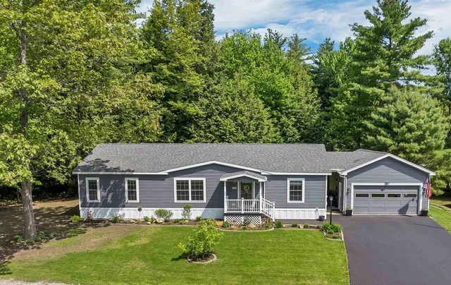 $385,000 | 535 Darby Drive, Belmont, NH 03246