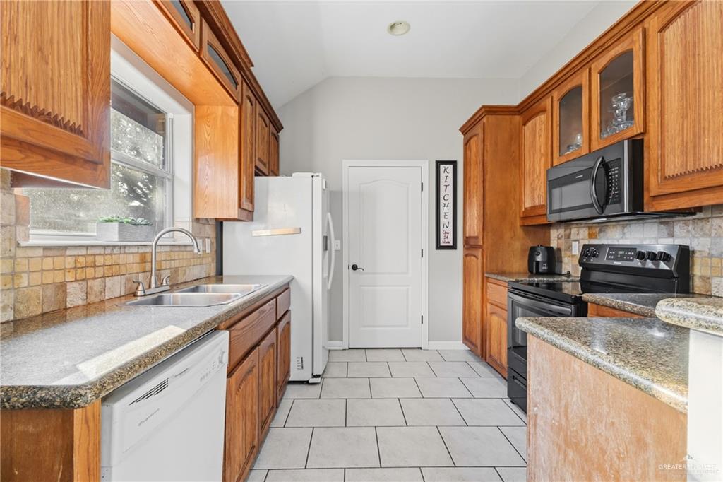 7712 North 26th Street McAllen, TX 78504 - Photo 8 of 16