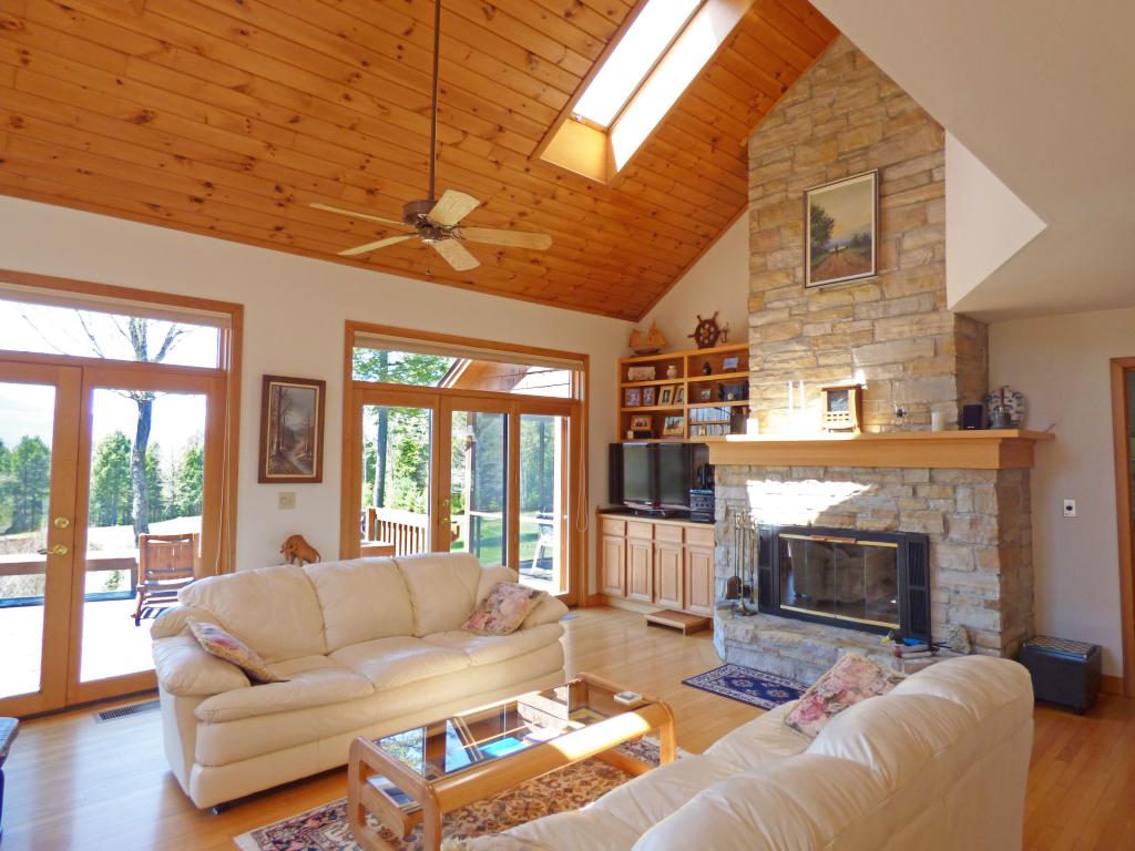 653 Perry Lea Road Waterbury, VT 05676 - Photo 8 of 21 Gallery Image 8