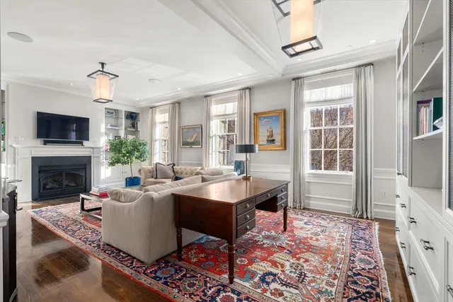 $3,300,000 | 413 Commonwealth Avenue, Unit 5, Boston, MA 02215