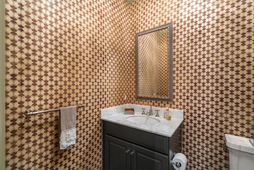 413 Commonwealth Avenue, Unit 5 Boston, MA 02215 - Photo 21 of 22