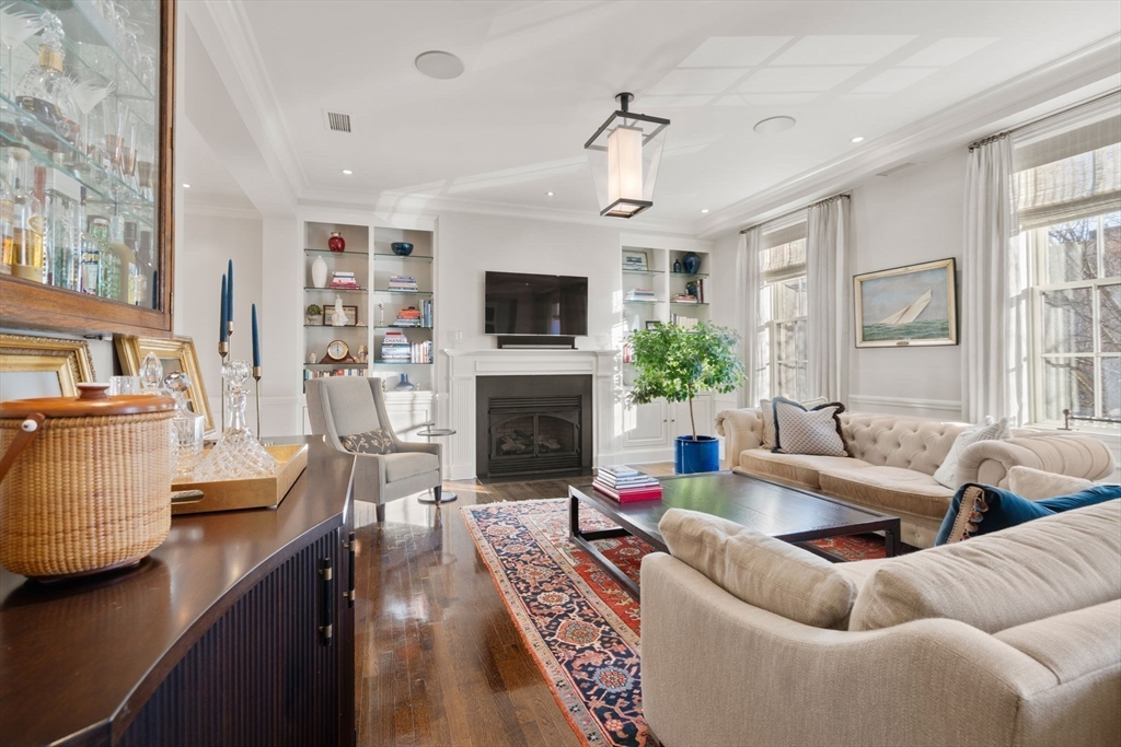 413 Commonwealth Avenue, Unit 5 Boston, MA 02215 - Photo 3 of 22