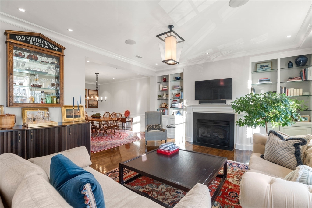 413 Commonwealth Avenue, Unit 5 Boston, MA 02215 - Photo 4 of 22